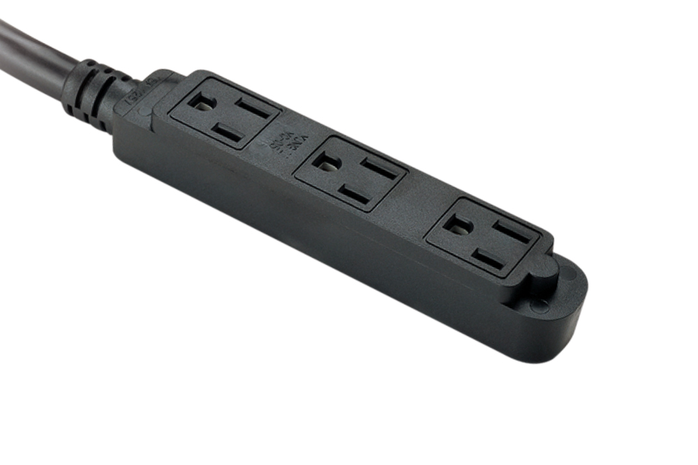 NEMA 5-15R 3-way (YC-05-1)