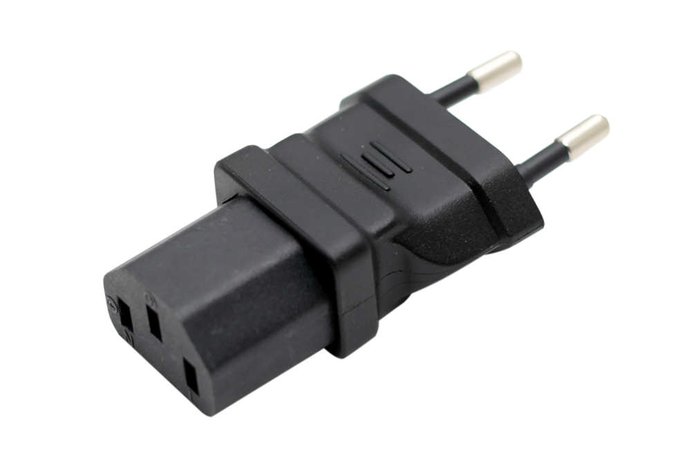 IEC C13 to Europe Adapter (YL-2112)